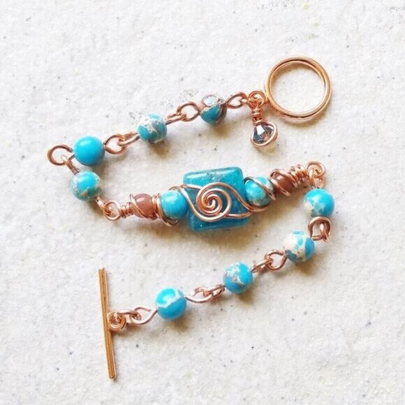 Ocean Blues Beaded Copper Bracelet! Wire Wrapped Rosary Style w. Center Focal - Picture 4 of 9